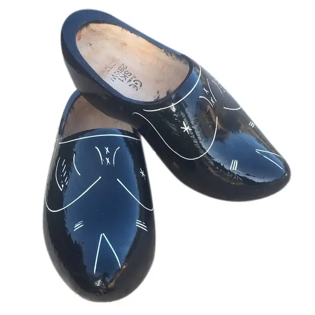 Superprijs Scherjon Kapklompen Zwart Maat 42,5/43