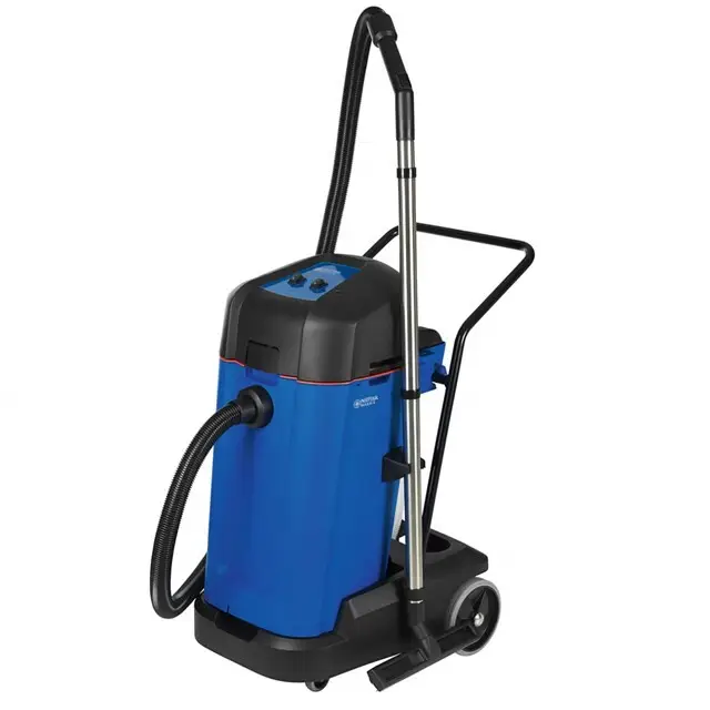 Nilfisk Stof- Waterzuiger MAXXI II 75-2WD In De Mode