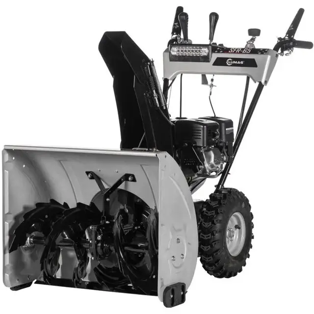 Laatste Kans Lumag Sneeuwfrees Benzine 5,2 Pk 180° Verstelbaar (Incl. Gratis Sneeuwkettingen)